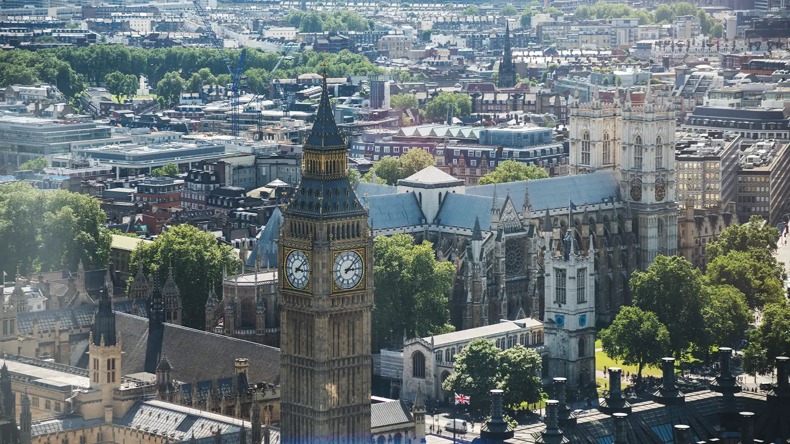 İngiltere'deki e-ihracatçılar için lojistik ve sipariş karşılama kurulumu; depo seçenekleri, teslimat beklentileri, iade yönetimi ve satış sonrası hizmetleri kapsamaktadır.