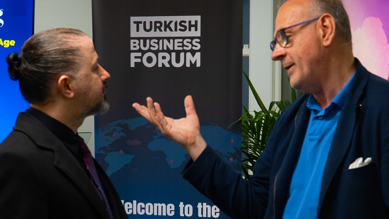 Speakers Dr Murat Dağıtmaç and Alaattin Çağıl sharing insights on digital branding and sales strategy at the Turkish Business Forum panel in London.