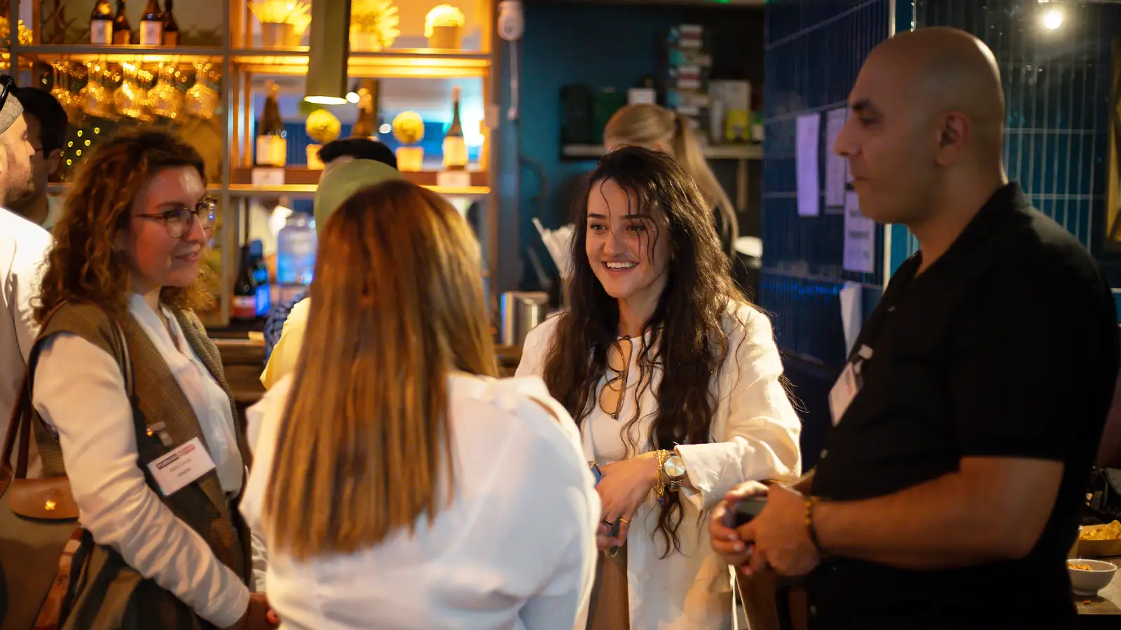 Guests networking during the welcome cocktail at the Turkish Business Forum AI event in London